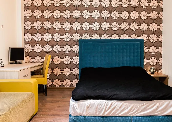 Romana Square Near Old Town - Ultracentral Location アパート *