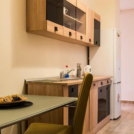 Romana Square Near Old Town - Ultracentral Location *